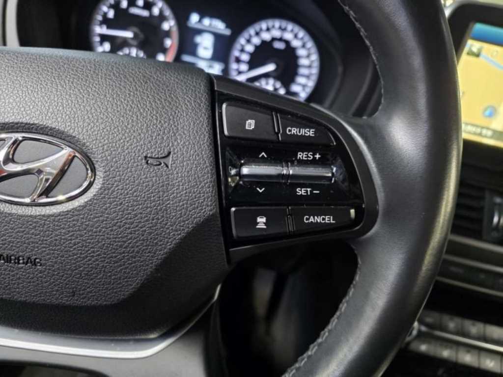 HYUNDAI Grandeur - Vista 11