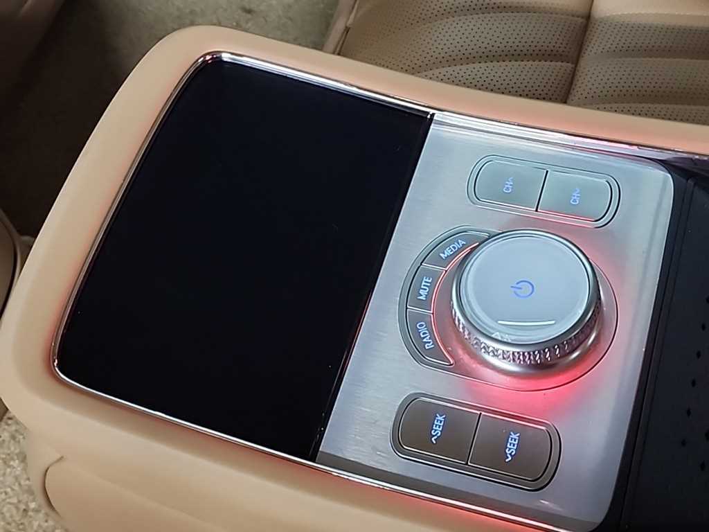 Genesis G90 2023 Negro - Importación desde Corea - HF Imports Iquique - Foto 14