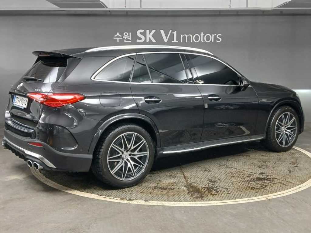 Mercedes Benz GLC Class - Vista 4