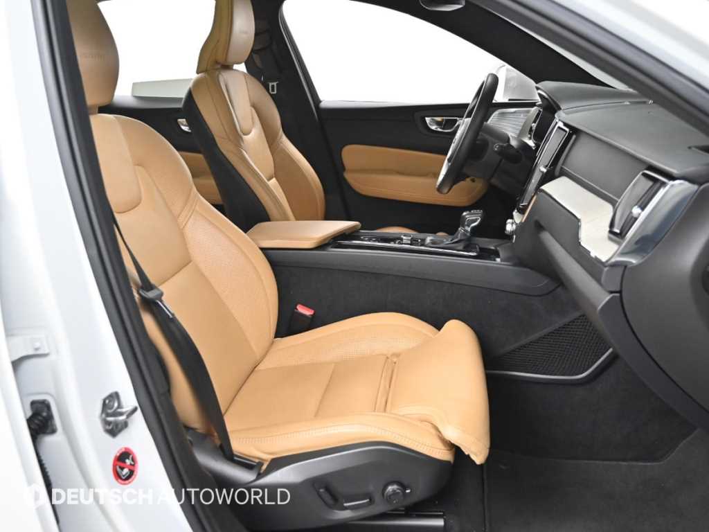 Volvo XC60 - Vista 10