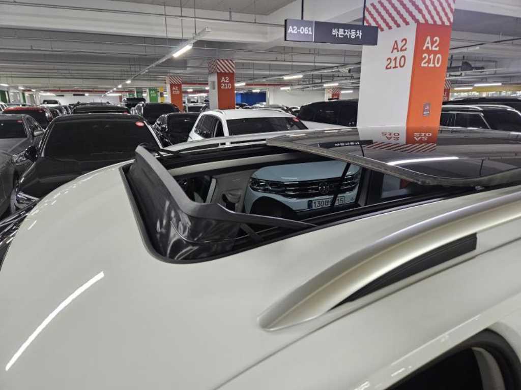 Volkswagen Tiguan - Vista 10