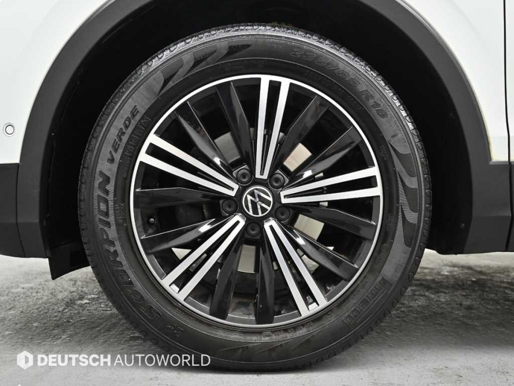 Volkswagen Tiguan - Vista 5