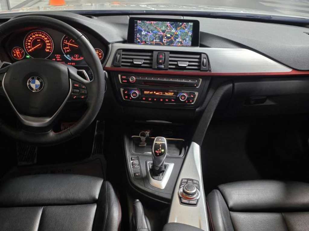 BMW 3 series - Vista 8