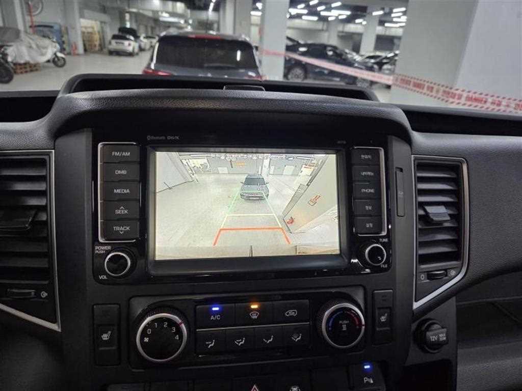 HYUNDAI Solati 2020 Negro - Importación desde Corea - HF Imports Iquique - Foto 15