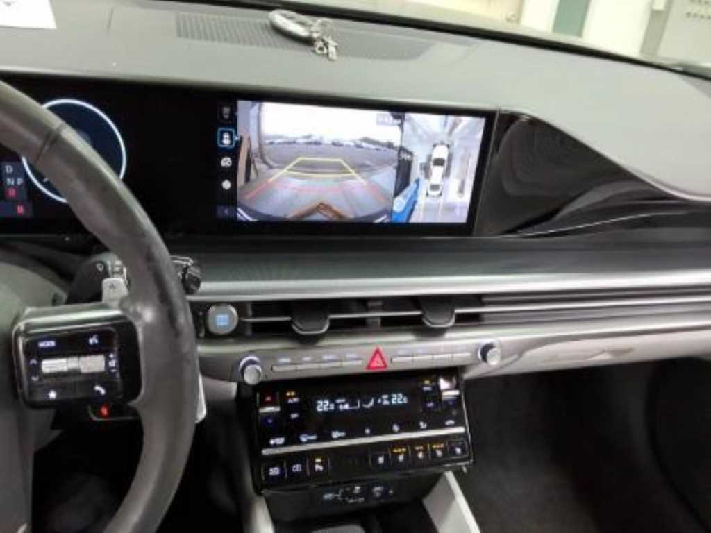 HYUNDAI Grandeur - Vista 6