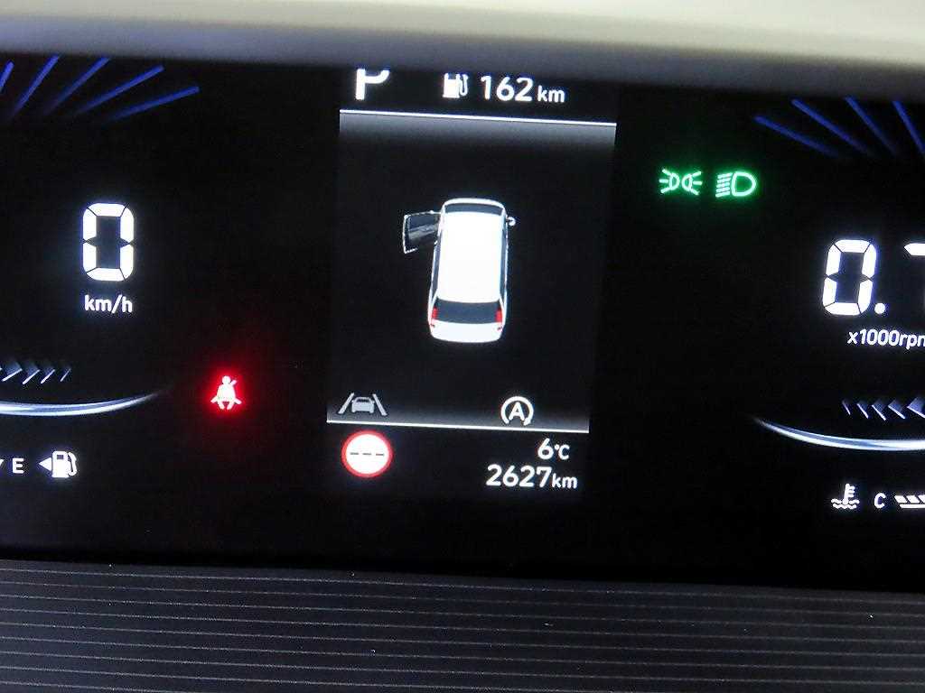 HYUNDAI Staria - Vista 9