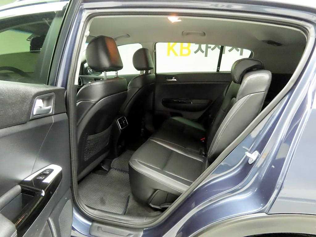 KIA Sportage - Vista 12