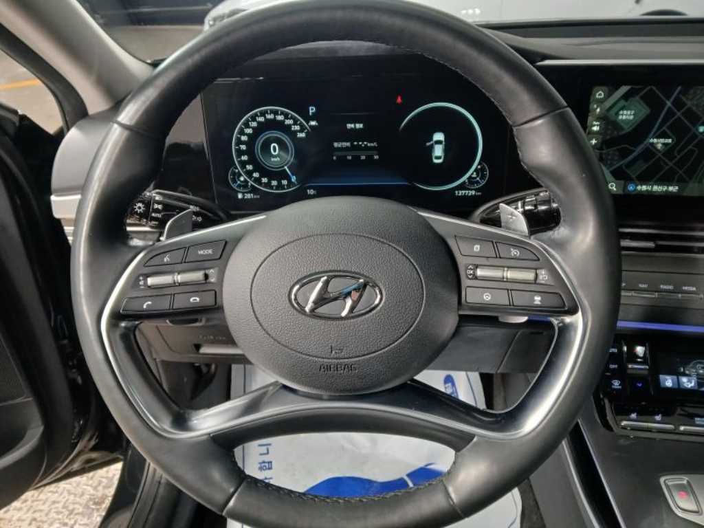 HYUNDAI Grandeur - Vista 8