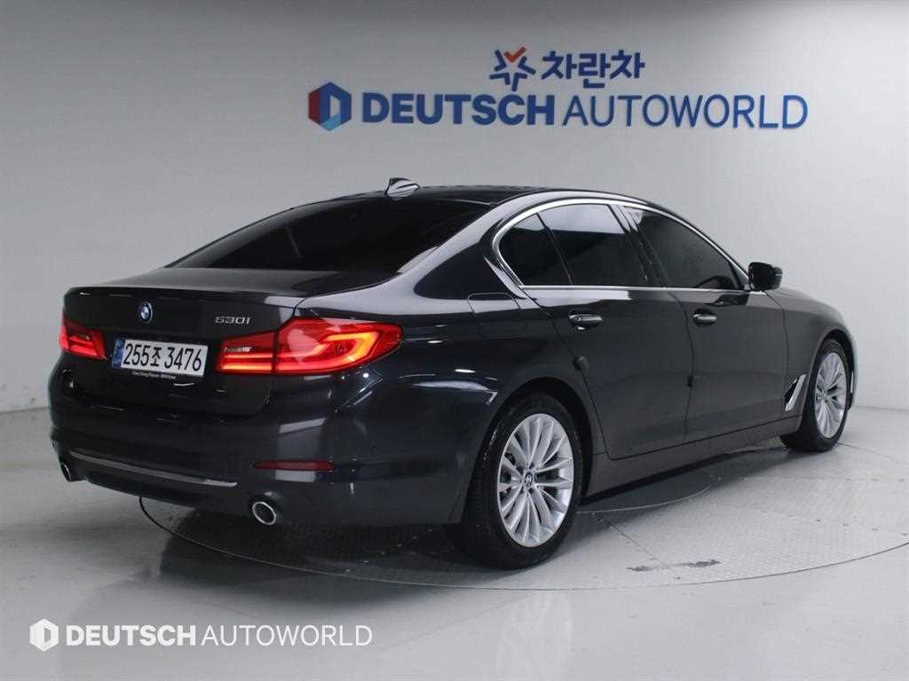 BMW 5 Series - Vista 3