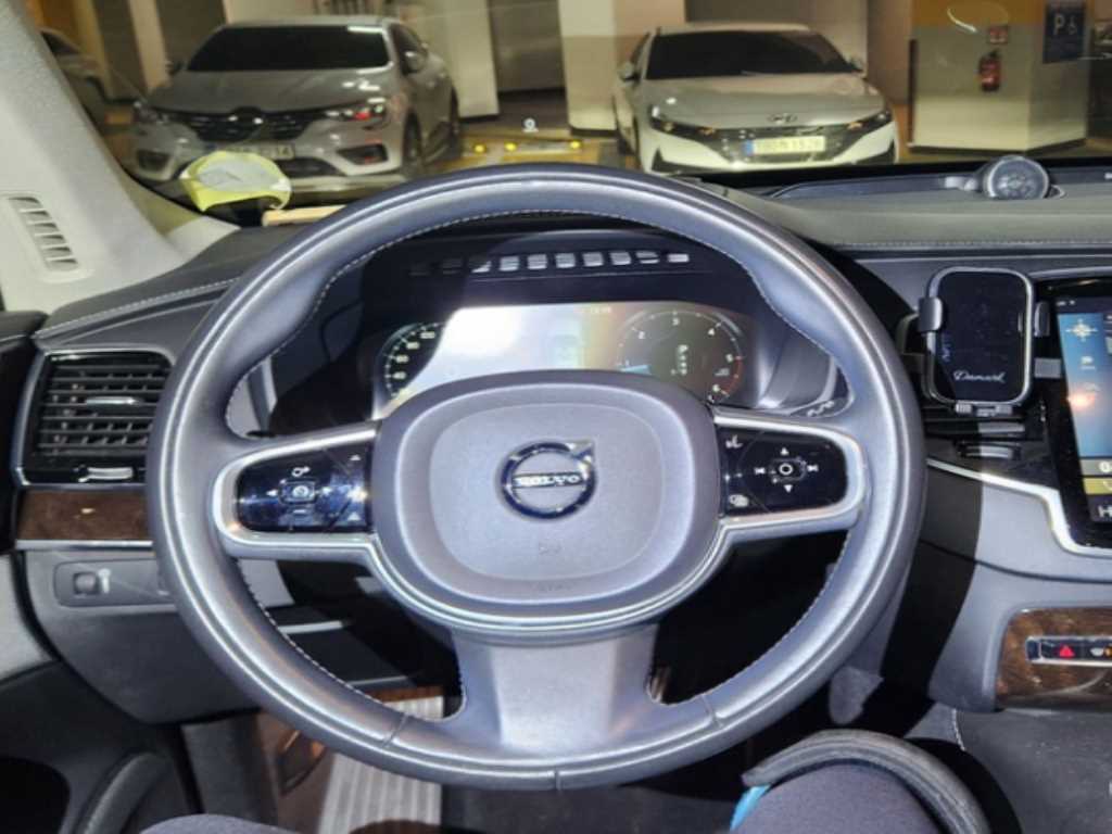 Volvo XC90 - Vista 3