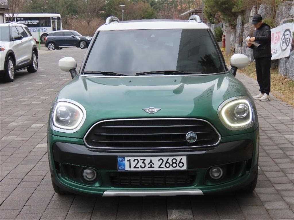 Mini Countryman 2020 Verde - Importación desde Corea - HF Imports Iquique - Foto 1