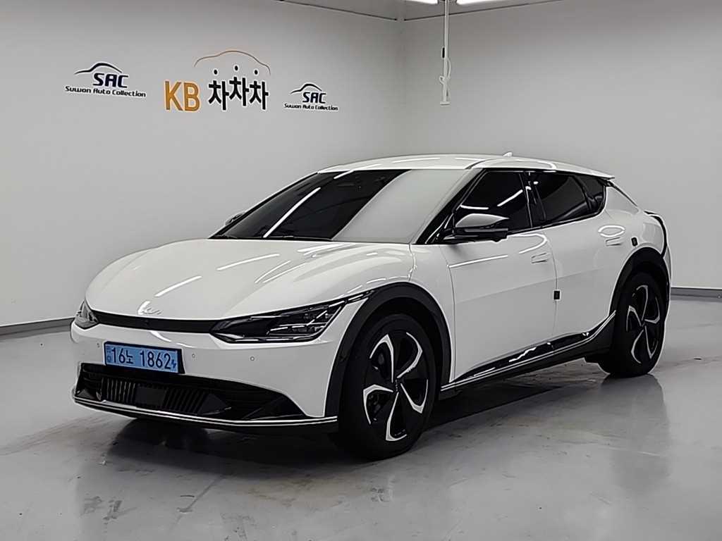 KIA EV6 2022 Blanco - Importación desde Corea - HF Imports Iquique - Foto 1