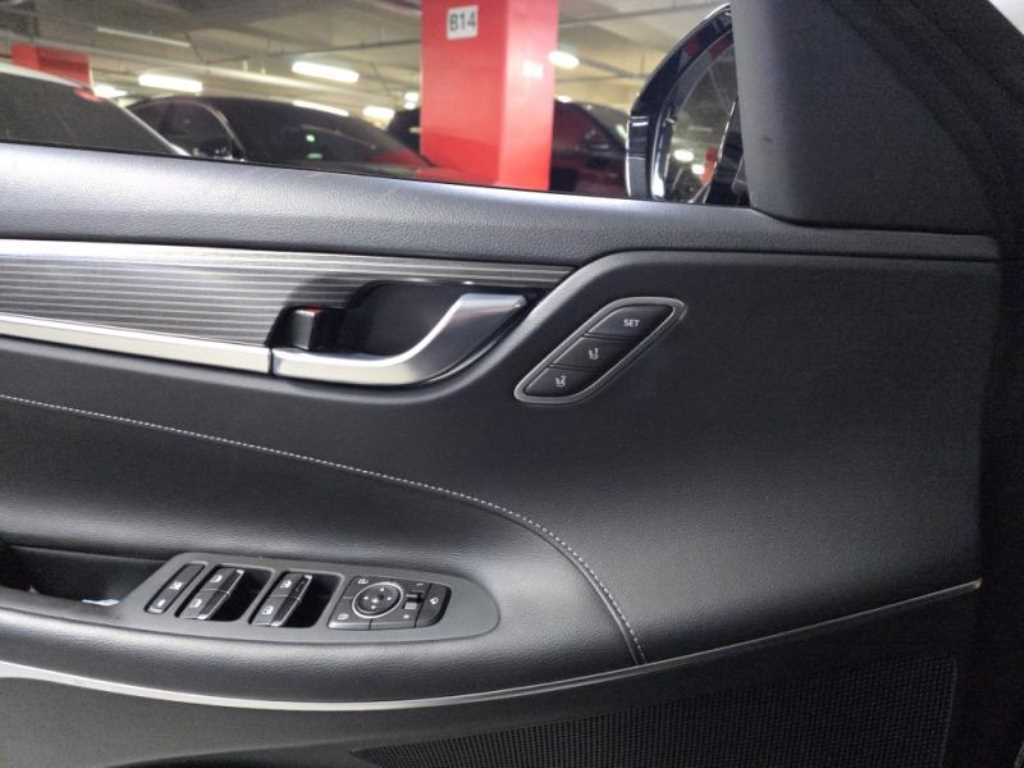 HYUNDAI Grandeur 2018 Gris - Importación desde Corea - HF Imports Iquique - Foto 16