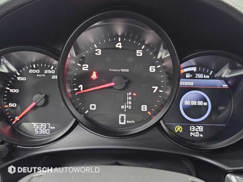 Porsche 718 - Vista 8