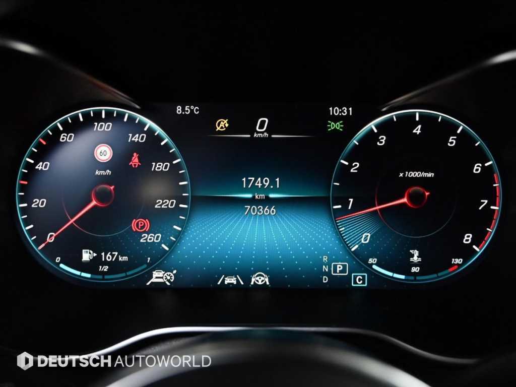 Mercedes Benz GLC Class - Vista 8