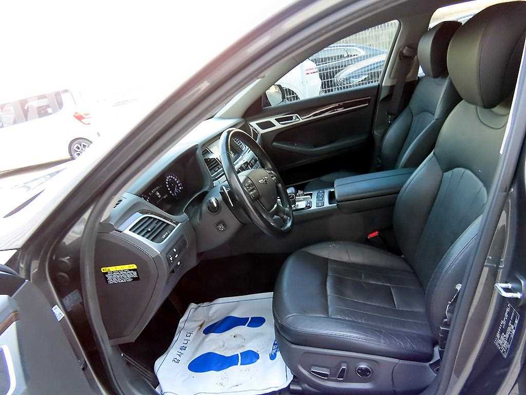 Genesis G80 - Vista 5