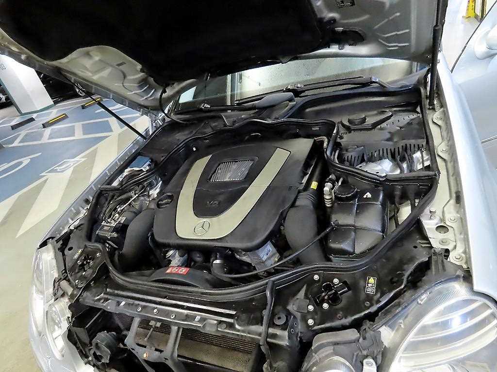 Mercedes Benz E class 2008 Plateado - Importación desde Corea - HF Imports Iquique - Foto 19