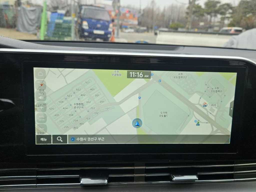 HYUNDAI Grandeur - Vista 10