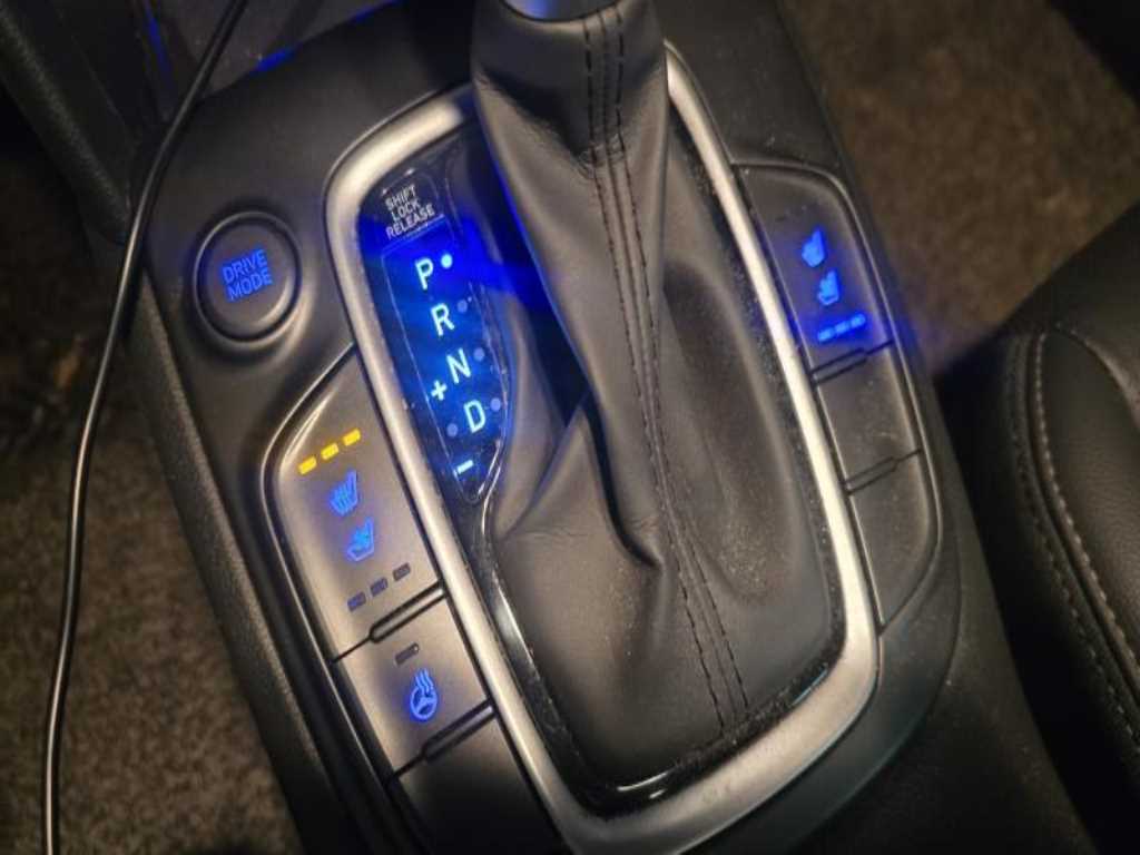 HYUNDAI Kona - Vista 8