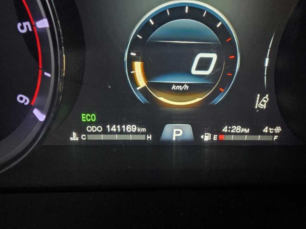 Ssangyong Rexton - Vista 5