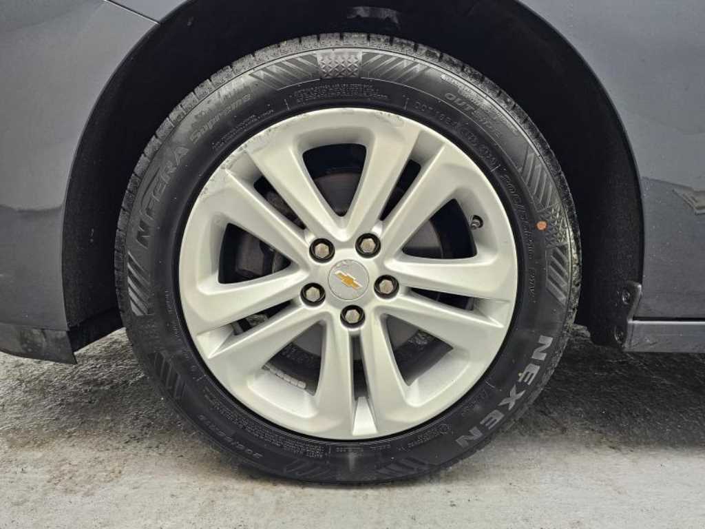 Chevrolet Cruise - Vista 5