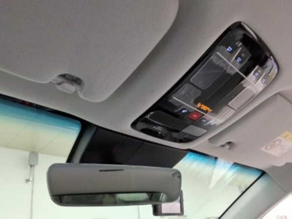 HYUNDAI Grandeur - Vista 4