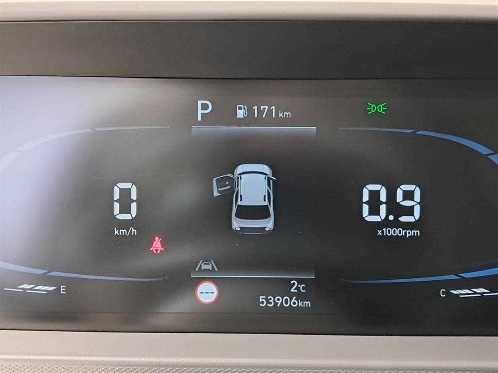 HYUNDAI Casper - Vista 8