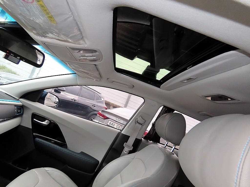 KIA Niro 2018 Azul - Importación desde Corea - HF Imports Iquique - Foto 16