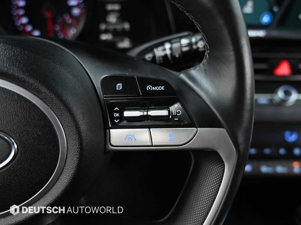 HYUNDAI Avante - Vista 6