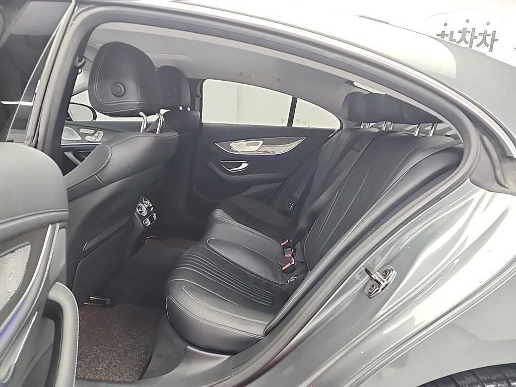 Mercedes Benz CLS Class - Vista 12