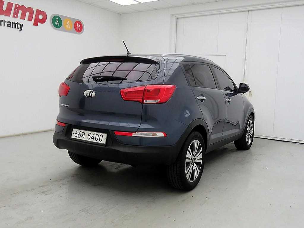 KIA Sportage - Vista 4