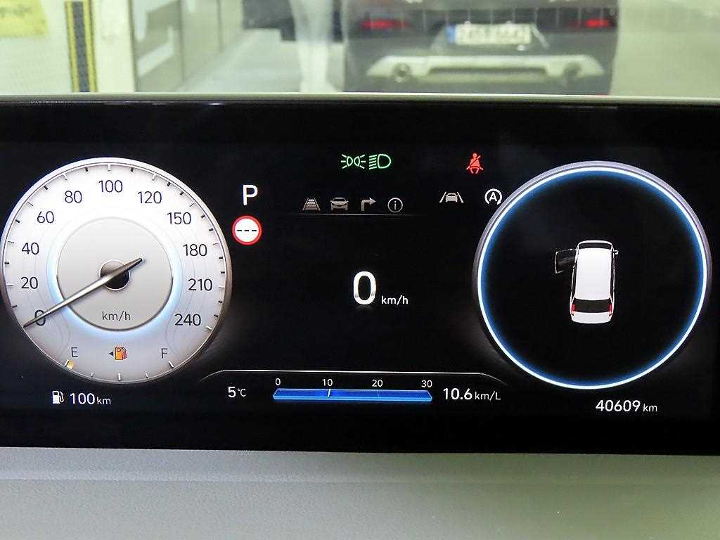 HYUNDAI Staria - Vista 9