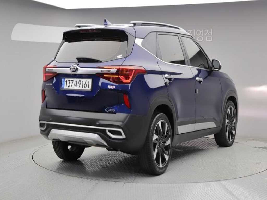 KIA Seltos - Vista 4