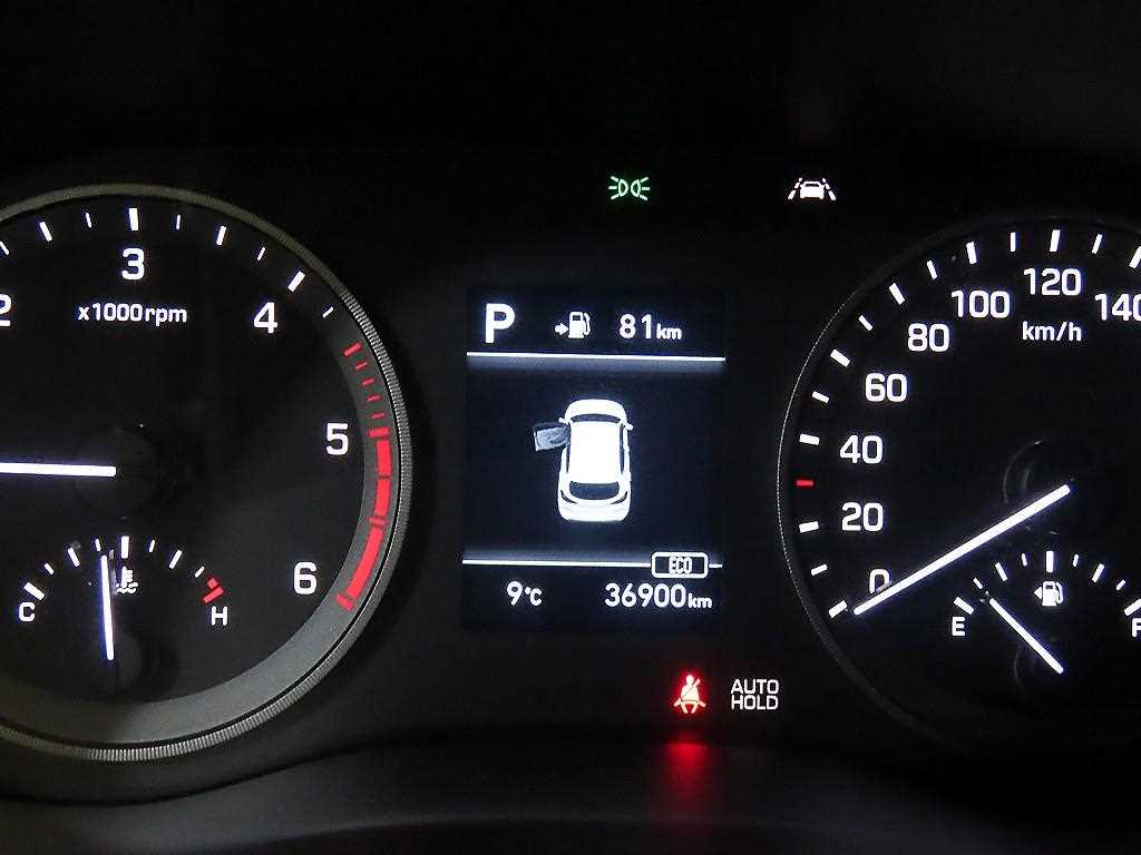 HYUNDAI Tucson - Vista 9