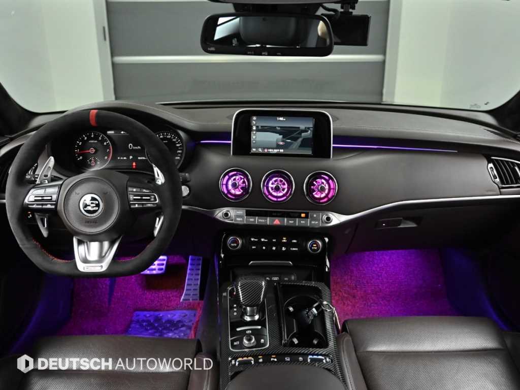 KIA Stinger - Vista 7