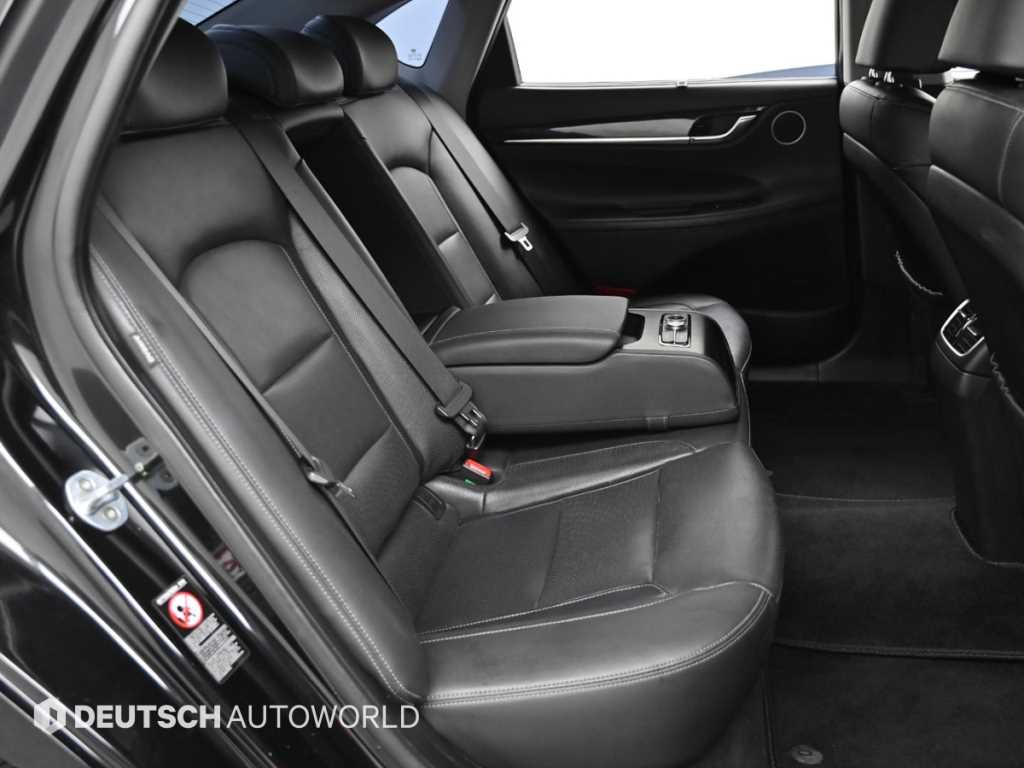 HYUNDAI Grandeur - Vista 12