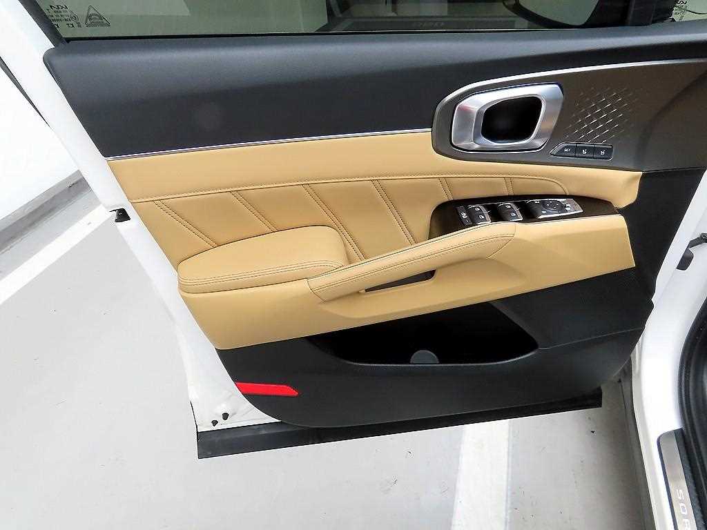 KIA Sorento - Vista 11