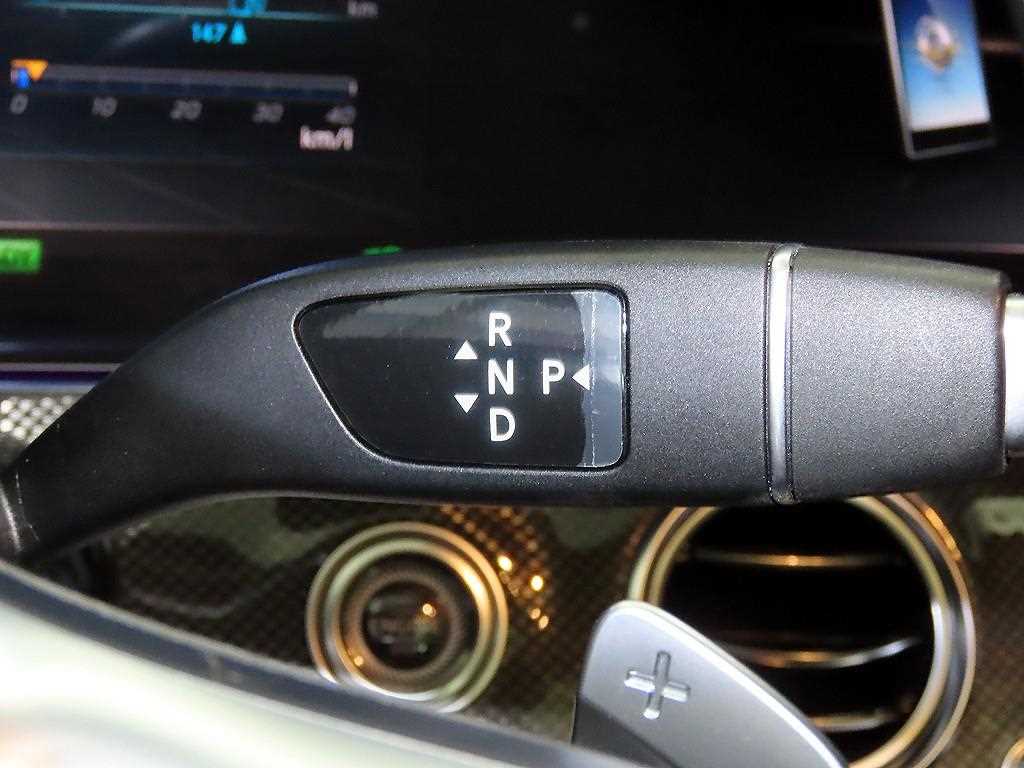 Mercedes Benz E class 2019 Negro - Importación desde Corea - HF Imports Iquique - Foto 13