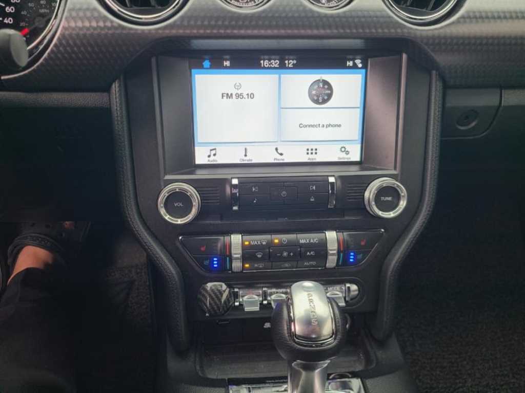 Ford Mustang - Vista 11