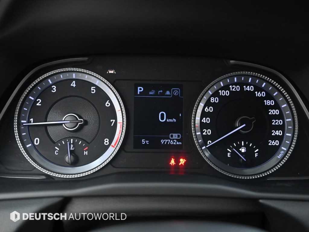 HYUNDAI Sonata - Vista 8