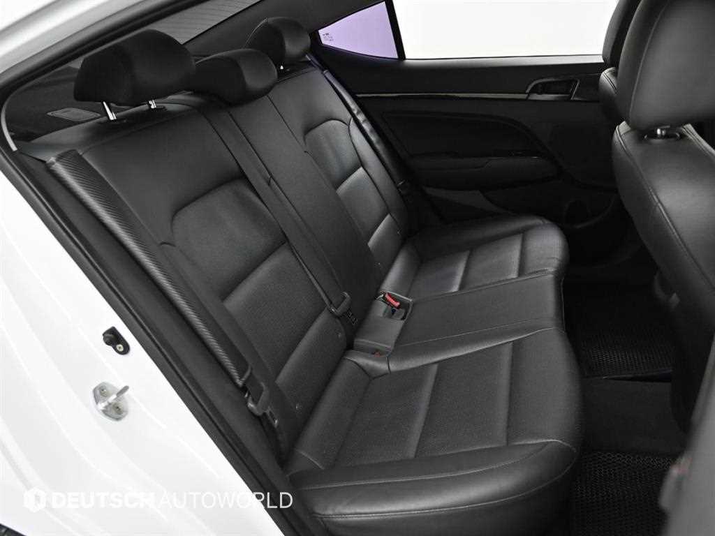 HYUNDAI Avante 2018 Blanco - Importación desde Corea - HF Imports Iquique - Foto 13