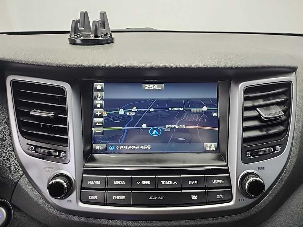 HYUNDAI Tucson 2017 Blanco - Importación desde Corea - HF Imports Iquique - Foto 15