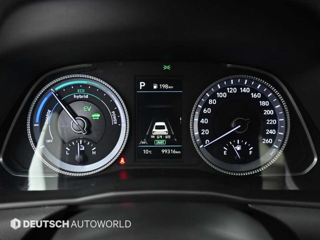 HYUNDAI Sonata - Vista 11