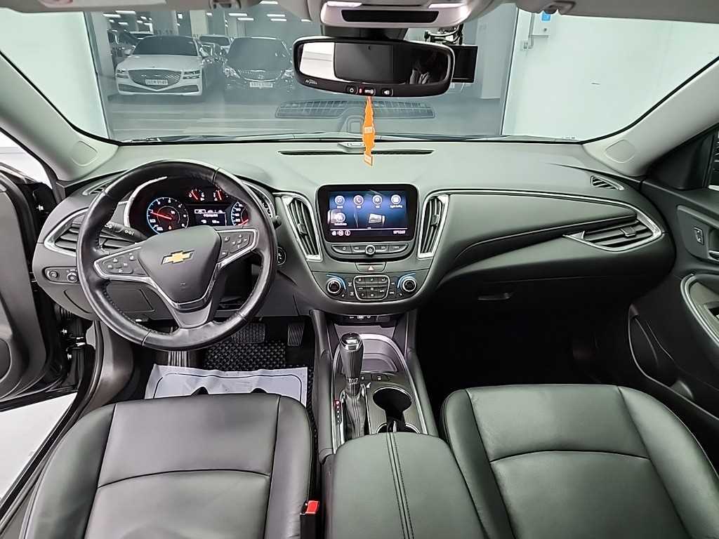 Chevrolet Malibu - Vista 7