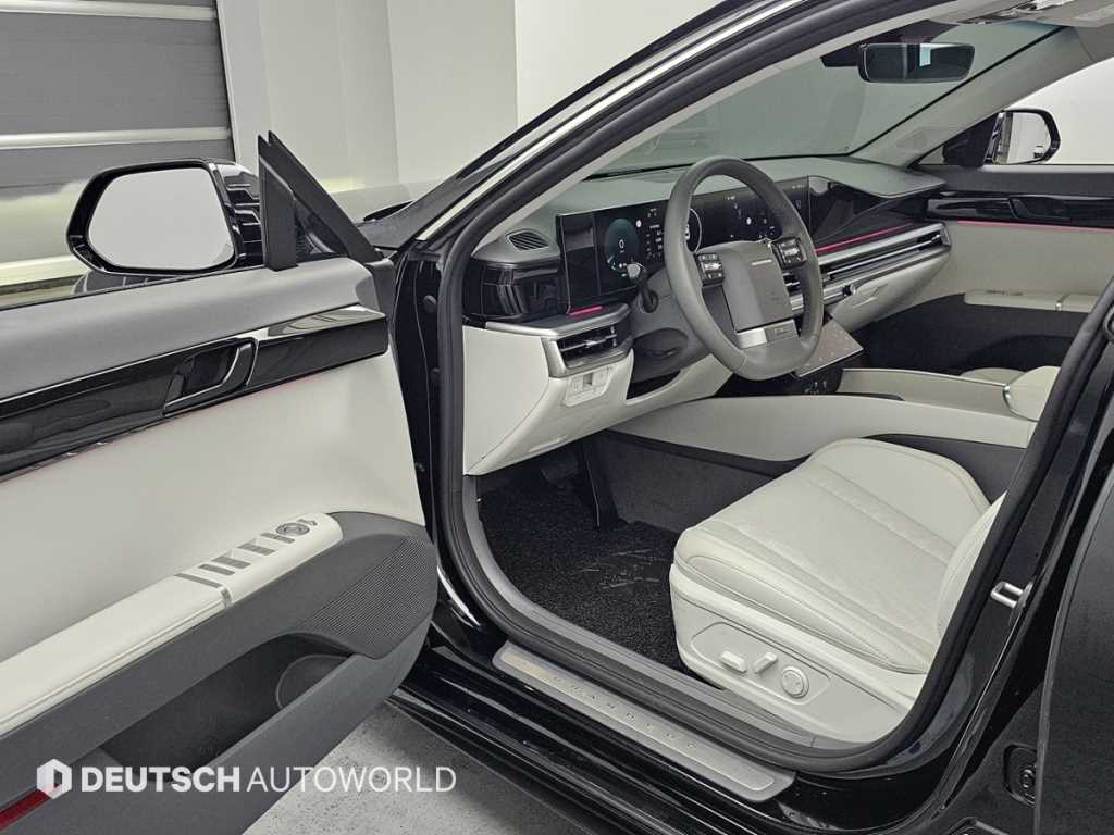 HYUNDAI Grandeur - Vista 11