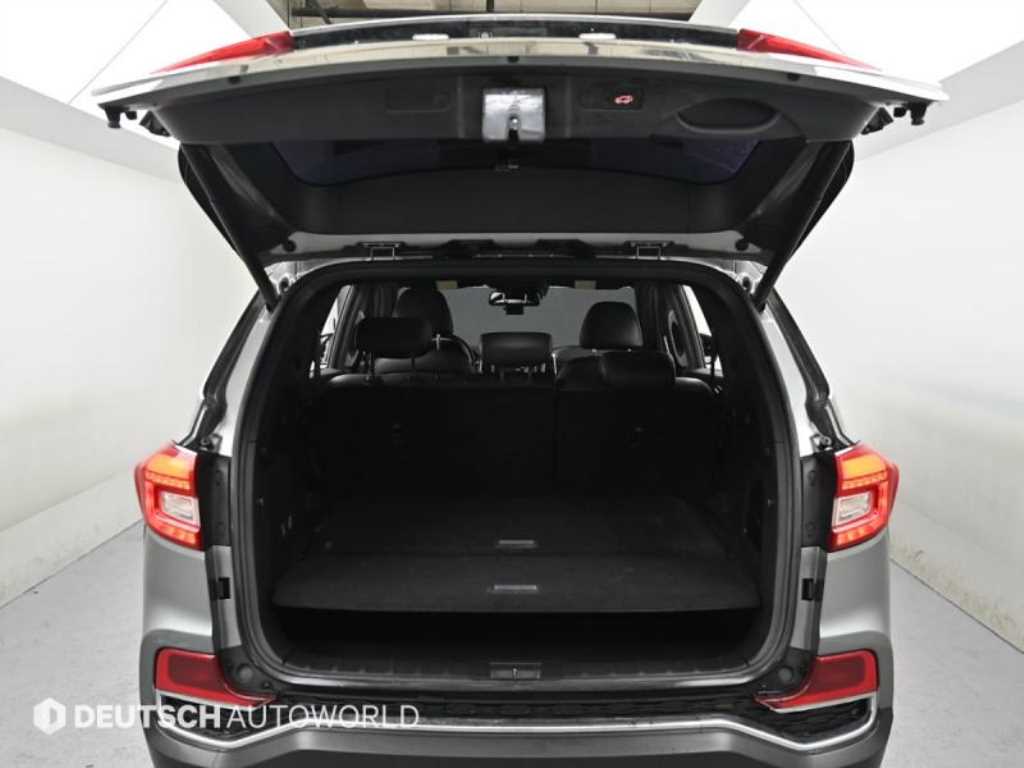 Ssangyong Rexton 2019 Gris - Importación desde Corea - HF Imports Iquique - Foto 19