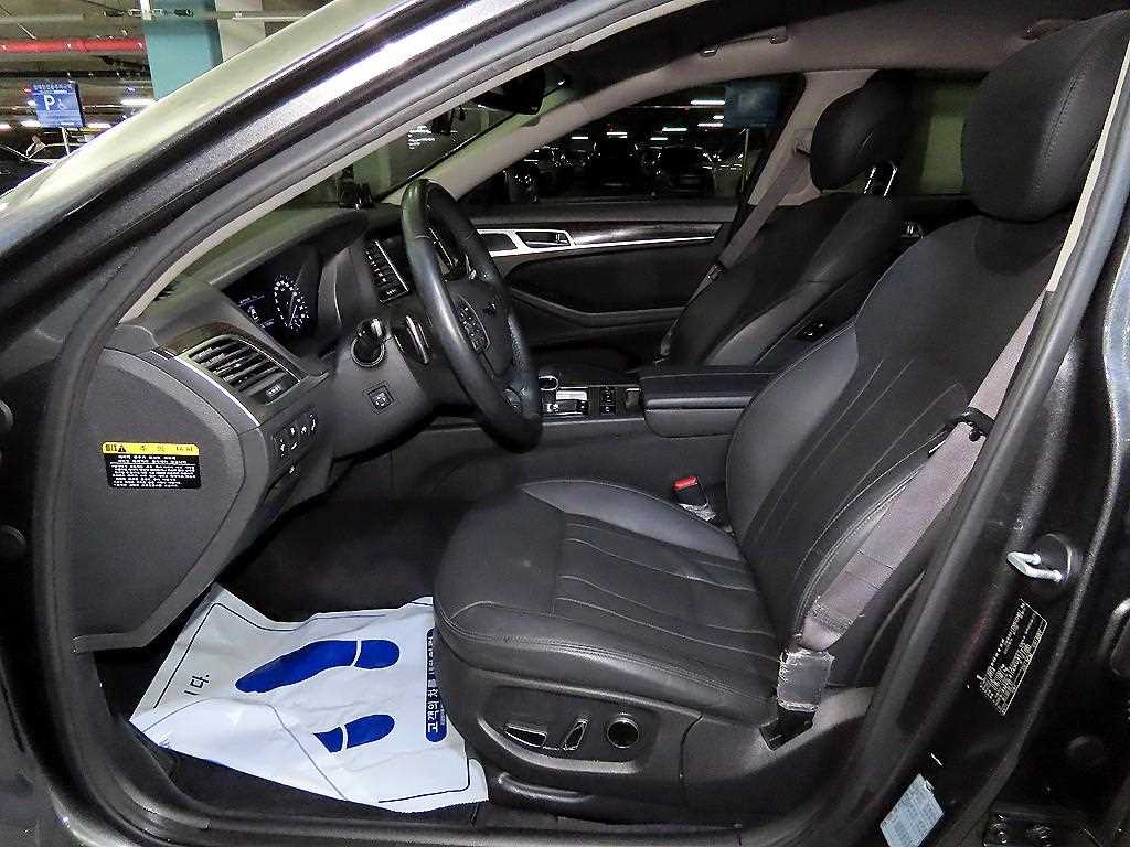 Genesis G80 - Vista 6