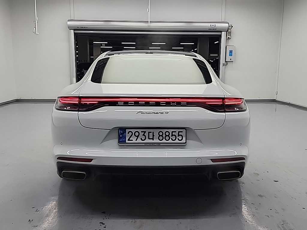 Porsche Panamera - Vista 3