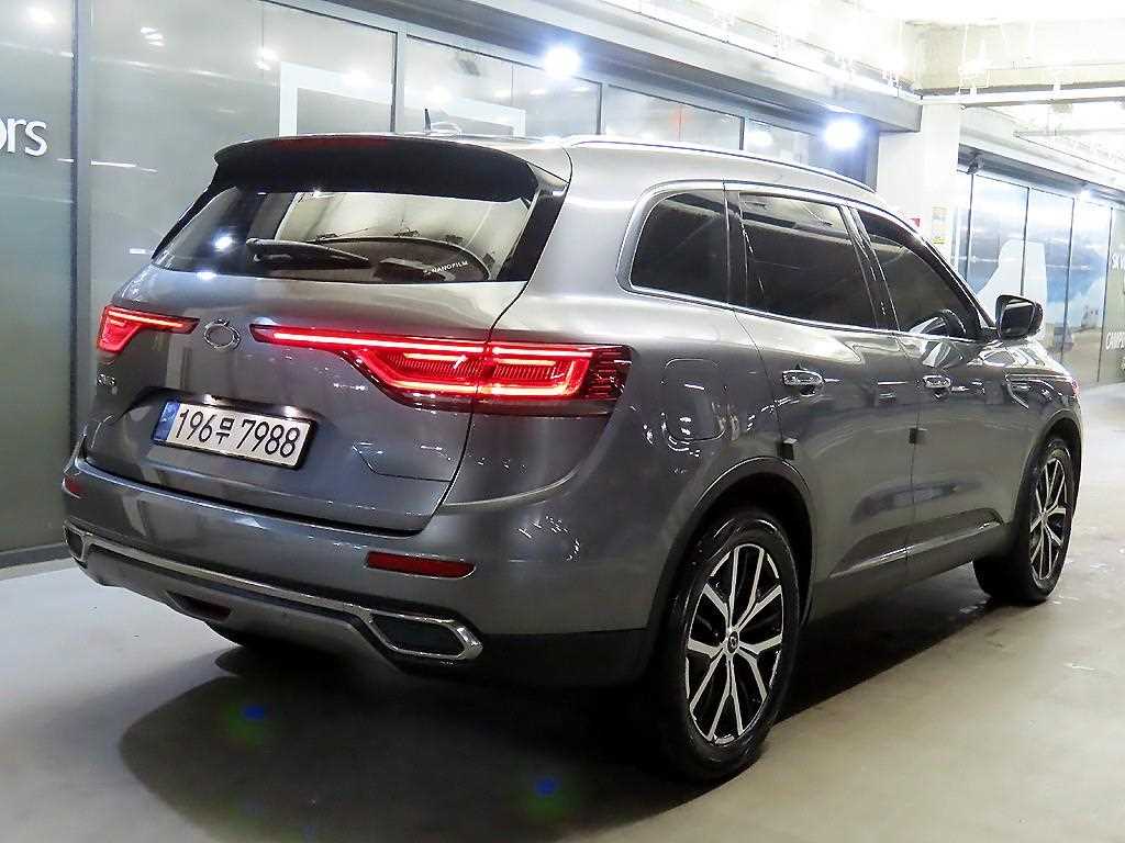 SAMSUNG QM6 - Vista 4