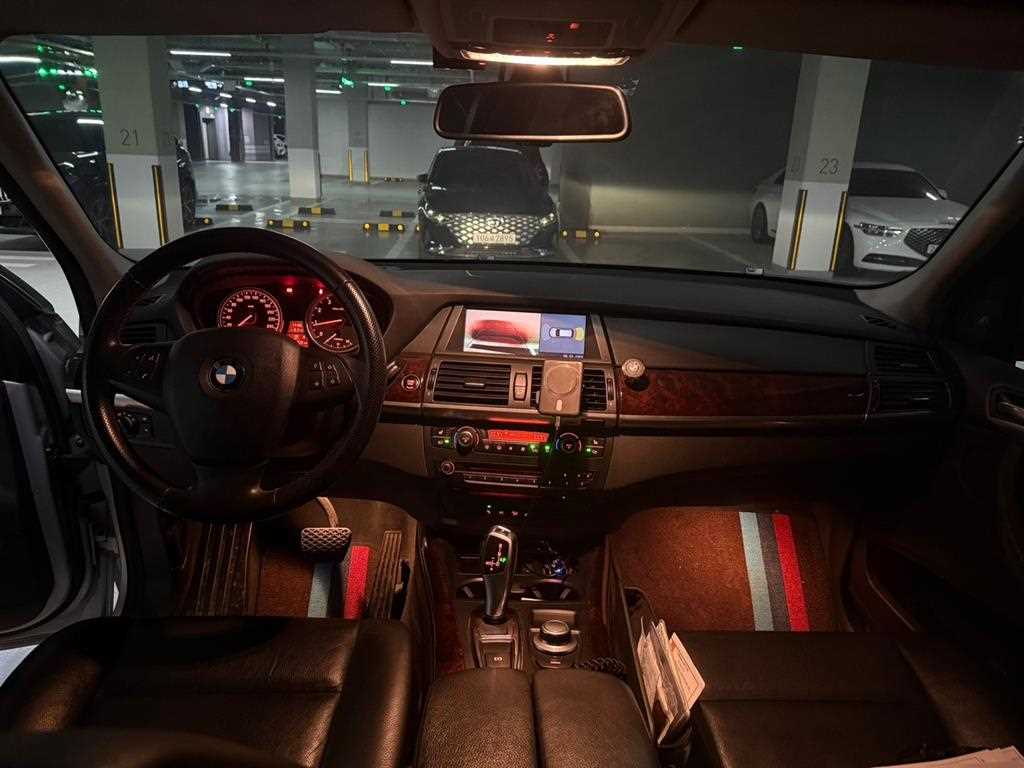 BMW X5 - Vista 8